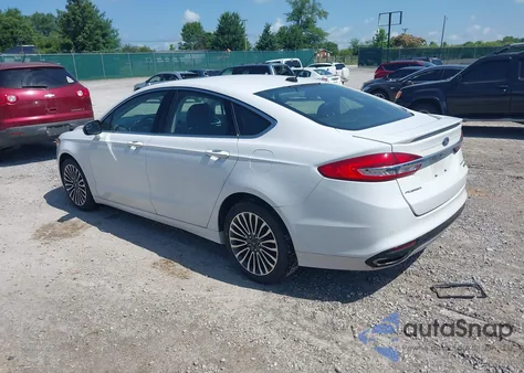 2018 Ford Fusion Titanium z USA, uszkodzony, nr VIN 3FA6P0D98JR134230